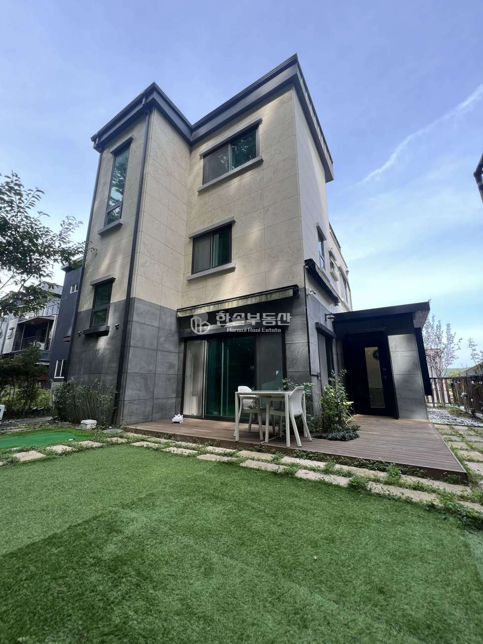 경기 용인처인구 김량장동 102동 인테리어 굿, 깔끔한 단독주택, 주인직접거주 컨디션 최상 매매 매물번호 10181 사진 1