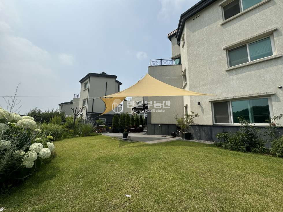 경기 용인기흥구 중동 주건축물제1동 동백 더불어숲타운하우스 매매 매매 매물번호 10612 사진 1